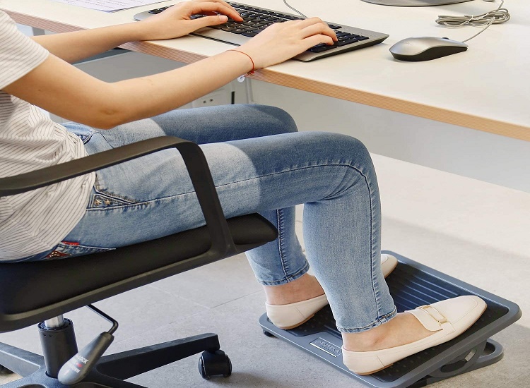 Game-Changing Guide to Getting the Best Under Desk Foot Stool